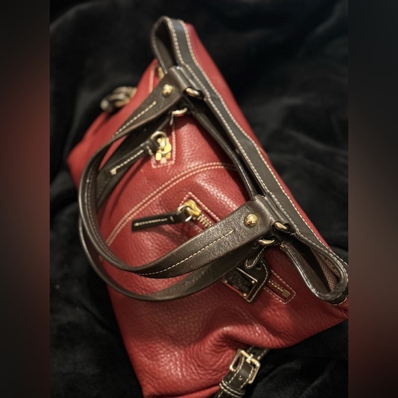 Dooney And Bourke Brown Pebbled Leather Sara Purse Handbag - Picture 8 of 16